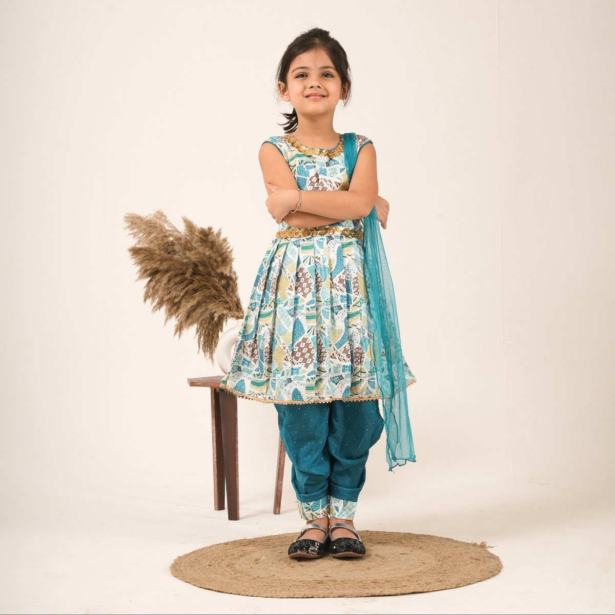 Girls Winter Ethnic Sherwani 013 — view 5