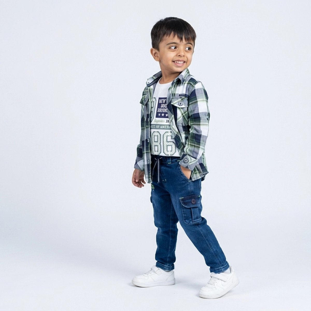 Girls School Track Pants 003 — view 4