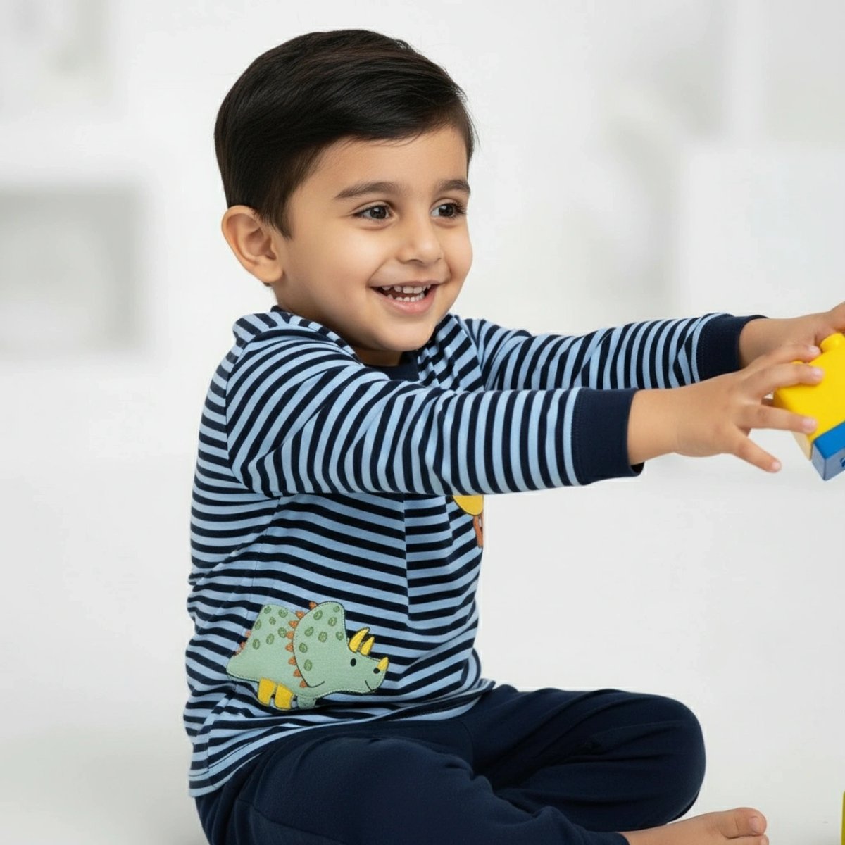 Kids Summer Waistcoat Set 081 alternate view